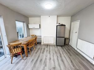 NORTH ROAD- click for photo gallery